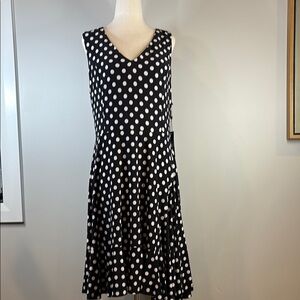 Tommy Hilfiger Black and White Pleated Midi Dress V-Neck